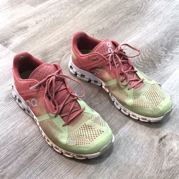 On Running Cloudflow Mesh Rock Rose Tennis Shoes - Picture 2 of 12